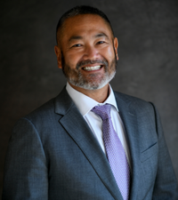 Ronn Nozoe Headshot